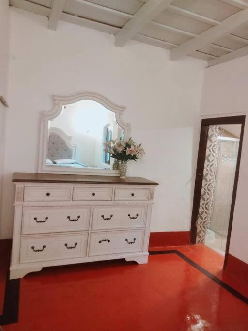 A Quaint Cottage With Rajah'S Seat View. Madikeri Eksteriør bilde